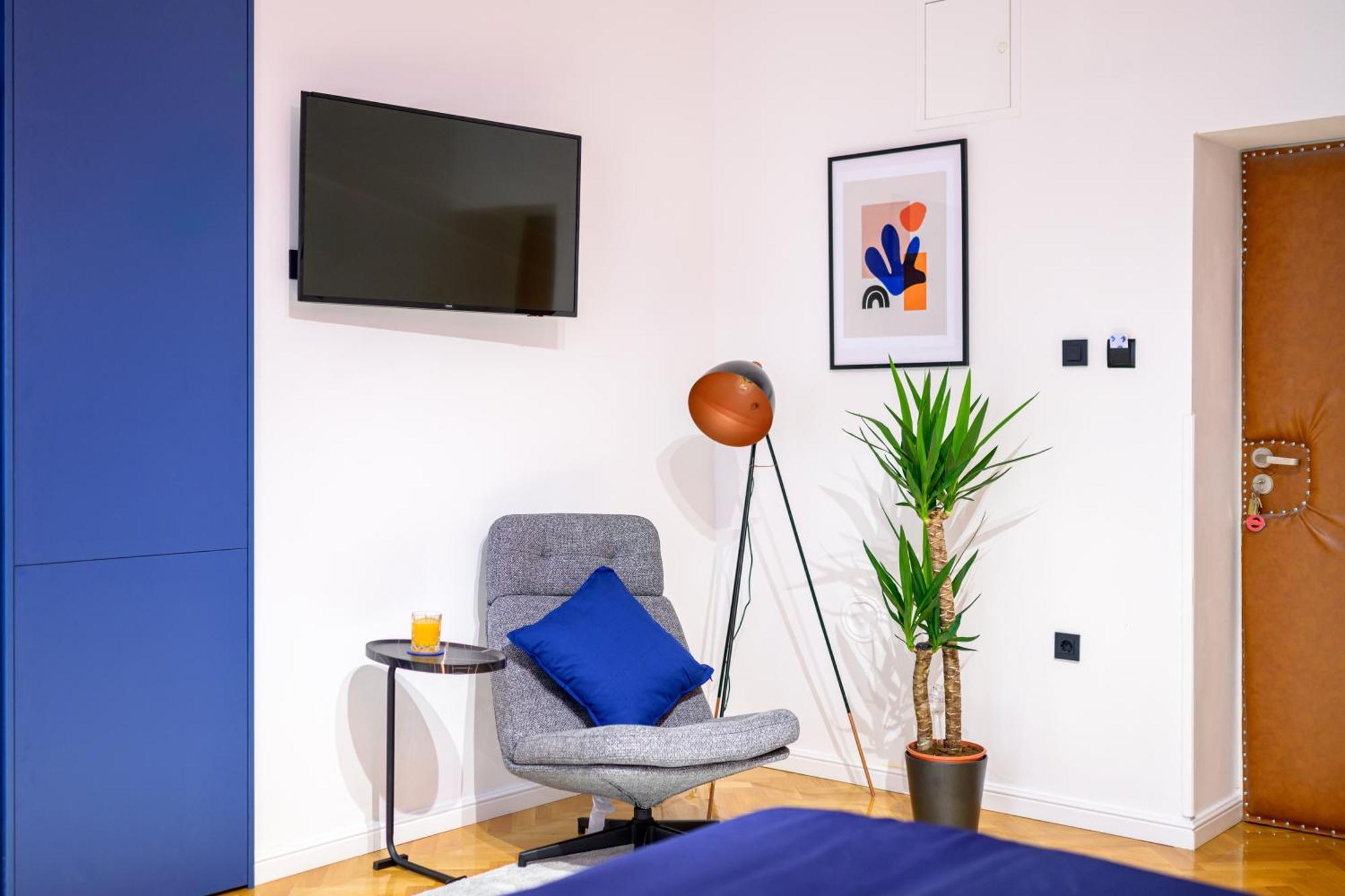 Crown Apartments Загреб Екстериор снимка