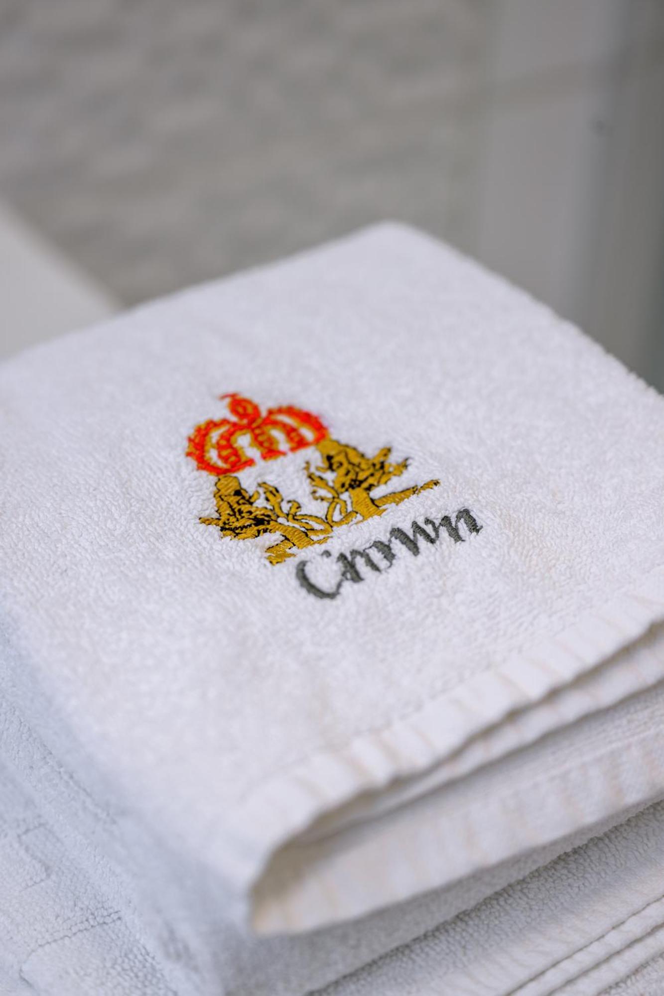 Crown Apartments Загреб Екстериор снимка