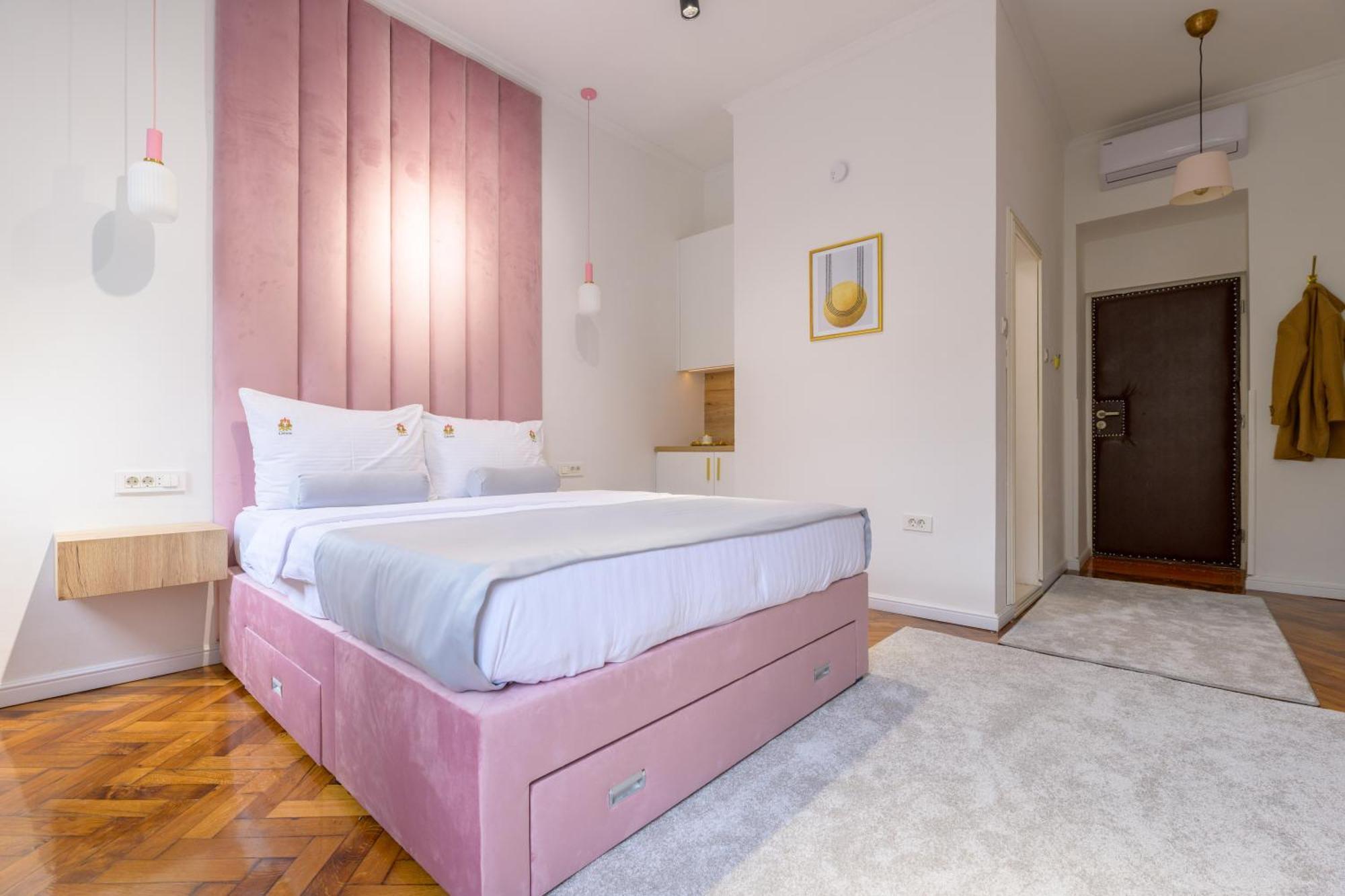 Crown Apartments Загреб Екстериор снимка